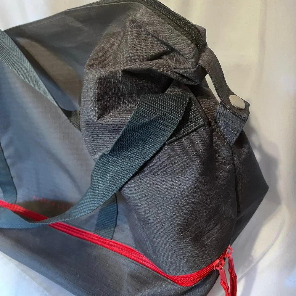 Perry Ellis-Gray& Red Tote/Satchel Travel Bag-Adjustable Shoulder Strap-Zip Bott